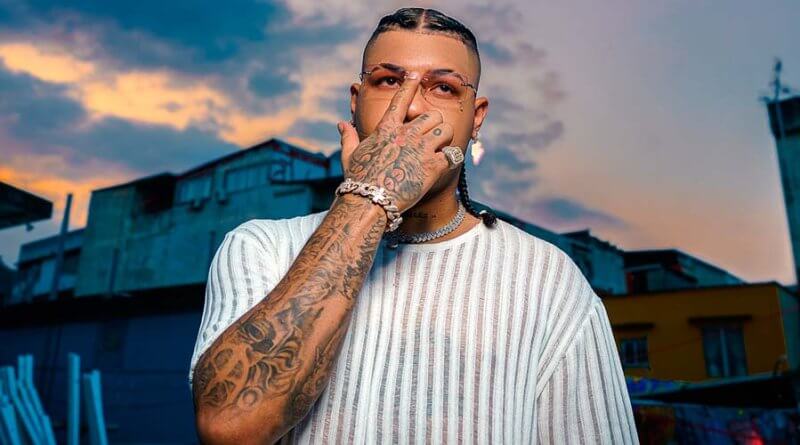 Boza y Elena Rose demuestran su química con el nuevo sencillo “ORIÓN”