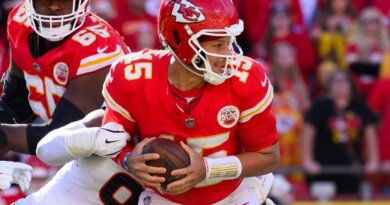 Kansas City Chiefs extiende racha invicta e impone récord de franquicia