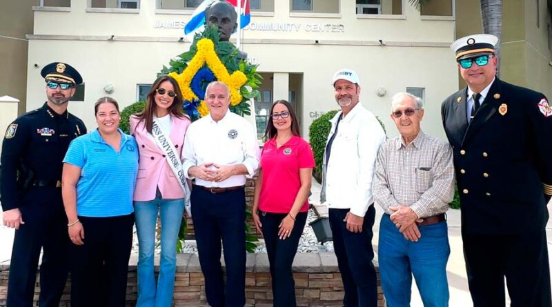 Marianela Ancheta, Miss Universe Cuba, participa en la tradicional marcha por el centenario de Hialeah