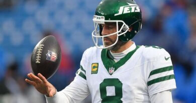 Aaron Rodgers abre la puerta del retiro en el último partido ante Miami