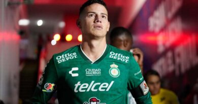 James Rodríguez visualiza el duelo contra el América