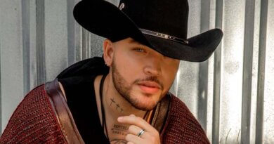 “De Lejitos” lleva al colombiano Jessi Uribe a hacer historia con su nominación al Grammy