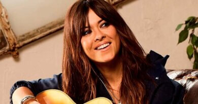 Vanesa Martín sigue enseñándonos las entrañas de su ‘CASA MÍA’ con un nuevo adelanto, “TENEMOS UNIVERSO DE SOBRA”