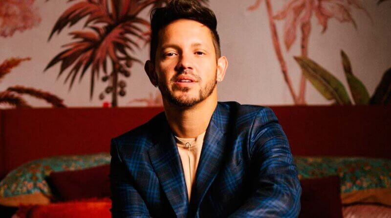 Josefe lanza el remix de "A la playa bailar" junto a Tato Marenco y Felipe Molinares