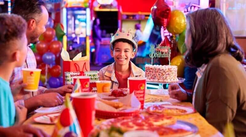 Peter Piper Pizza celebra el mes con más cumpleaños regalando 99 fiestas de cumpleaños gratis