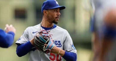 Mookie Betts, Francisco Lindor y Corey Seager, entre los nominados al premio Roberto Clemente