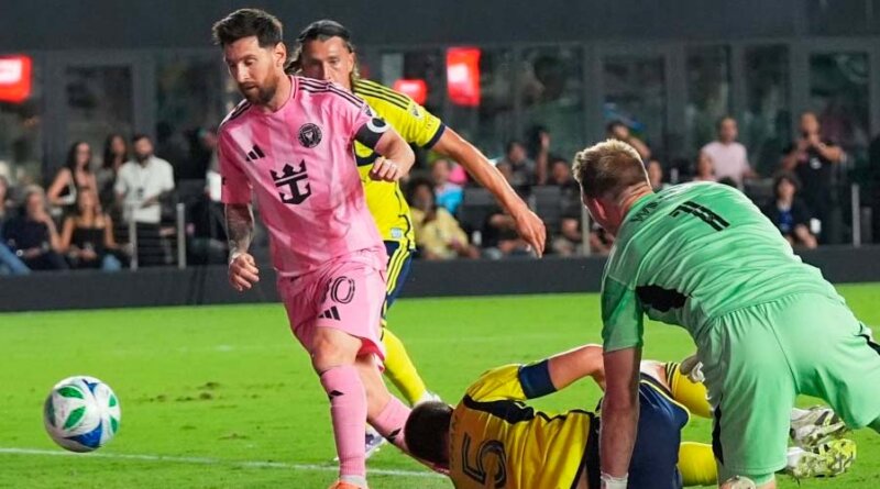 Lionel Messi aparece con doblete e Inter Miami le pega primero a Nashville: 3-1