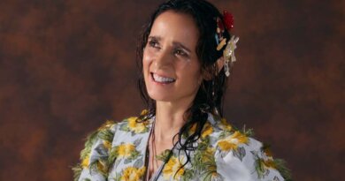 Julieta Venegas lanza "TIEMPOS DORADOS" el primer sencillo de su nuevo material discográfico