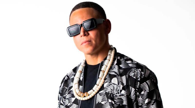 El artista emergente AJ presenta su nuevo tema “Nada”