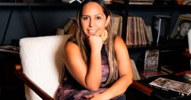 Eva Serebrinsky es reconocida como “ENTERTAINMENT ENTREPRENEUR OF THE YEAR” en los Latino Street Awards 2025