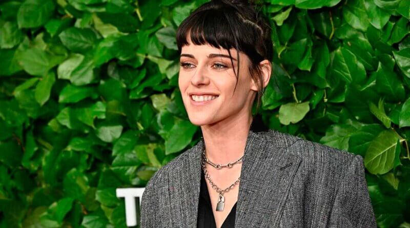 Kristen Stewart se ofrece a dirigir un remake de ‘Twilight’