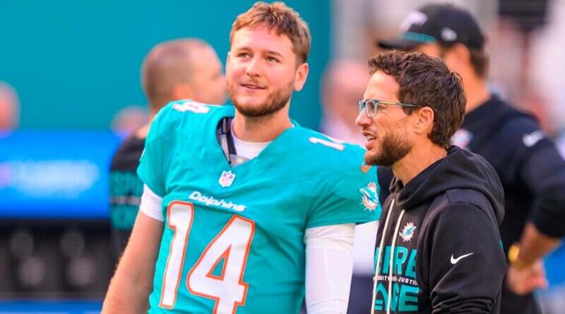 Mike McDaniel queda fuera de los Miami Dolphins