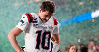 Drake Maye, tan lejos de Tom Brady y tan cerca del “Dark Side” de Seattle