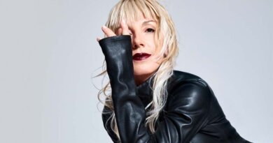 Ana Torroja cumple un sueño de los 80 con ‘SE HA ACABADO EL SHOW’