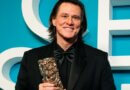 Jim Carrey pronuncia un emotivo discurso en francés al recibir el premio César