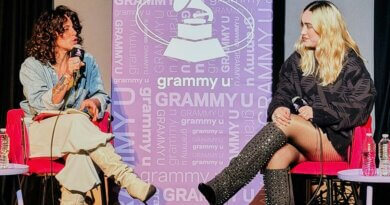 ELA TAUBERT comparte su trayectoria en el panel “UP CLOSE & PERSONAL” de Grammy U de la Academia de la Grabación