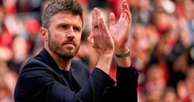 Michael Carrick seguirá siendo el DT del Manchester United