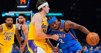 Lakers caen ante Oklahoma City en el Juego 1 de las semifinales de Conferencia Oeste