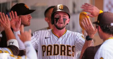 Hermanos Buss se incorporan al nuevo grupo propietario de San Diego Padres