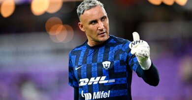 Keylor Navas sale en defensa de Esteban Solari