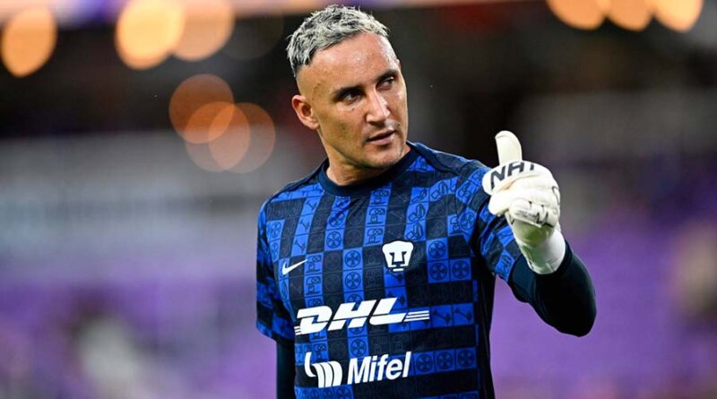 Keylor Navas sale en defensa de Esteban Solari