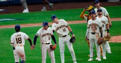 Milwaukee se lleva el primero de la serie contra los Dodgers