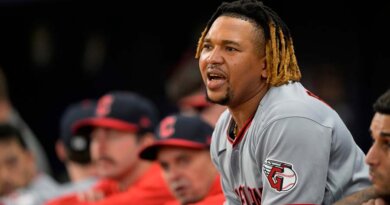 José Ramírez abre la puerta al triunfo de Tampa Bay con un costoso error