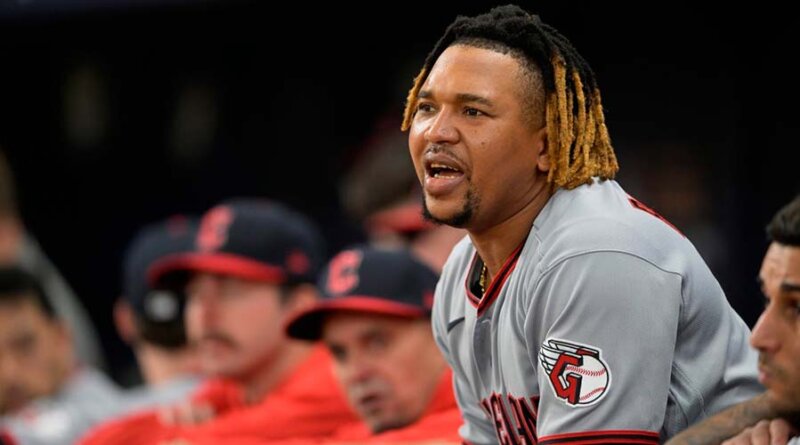 José Ramírez abre la puerta al triunfo de Tampa Bay con un costoso error